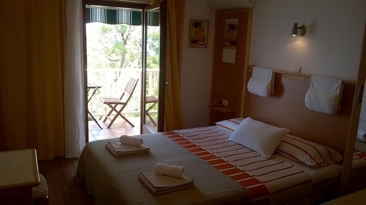 Studios Peric Sveti Stefan Zewnętrze zdjęcie