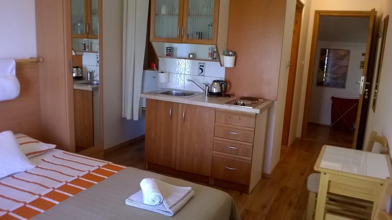 Studios Peric Sveti Stefan Zewnętrze zdjęcie