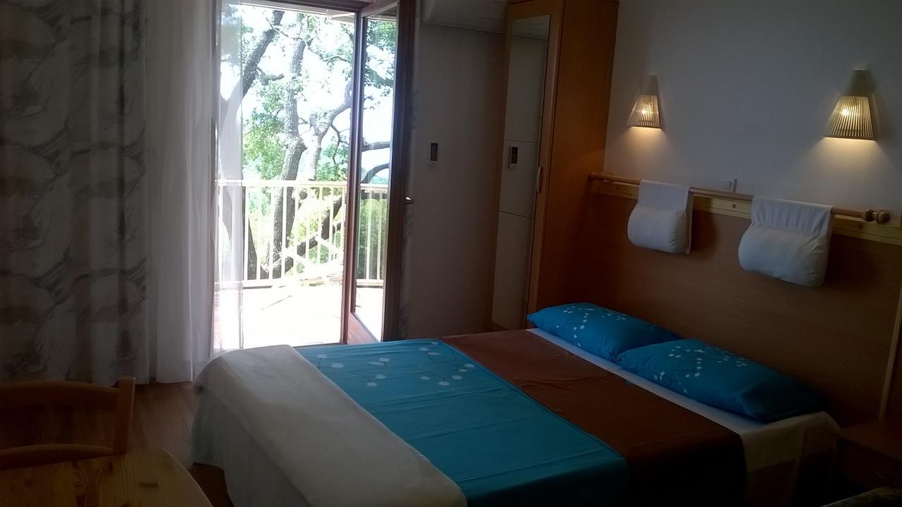 Studios Peric Sveti Stefan Zewnętrze zdjęcie